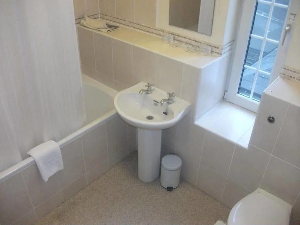 Manor Parc Hotel Cardiff