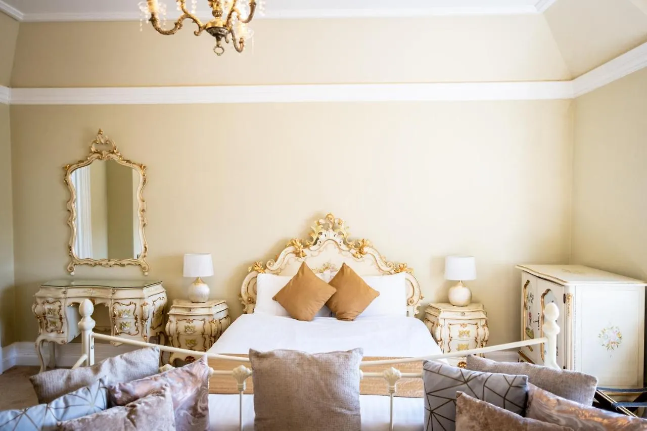 ***  קארדיף Manor Parc Hotel בריטניה